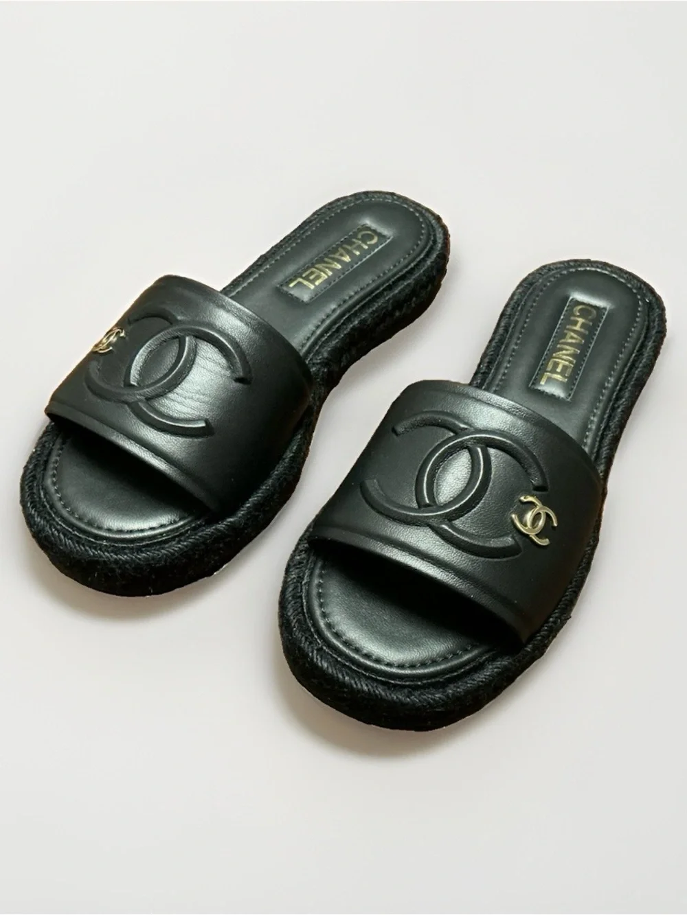 Chanel 23C Black Lambskin Leather CC Logo Slide Sandal Slip Espadrille Flat 38